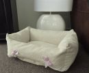 Hundesofa Farfalle 50 cm X 40 cm creme rosa