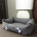 Hundesofa Farfalle 70 cm X 50 cm grau blau
