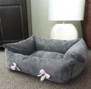 Hundesofa Farfalle 70 cm X 50 cm grau rosa