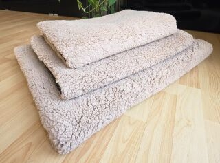 Hundedecke Orsetto aus Sherpa Stoff
